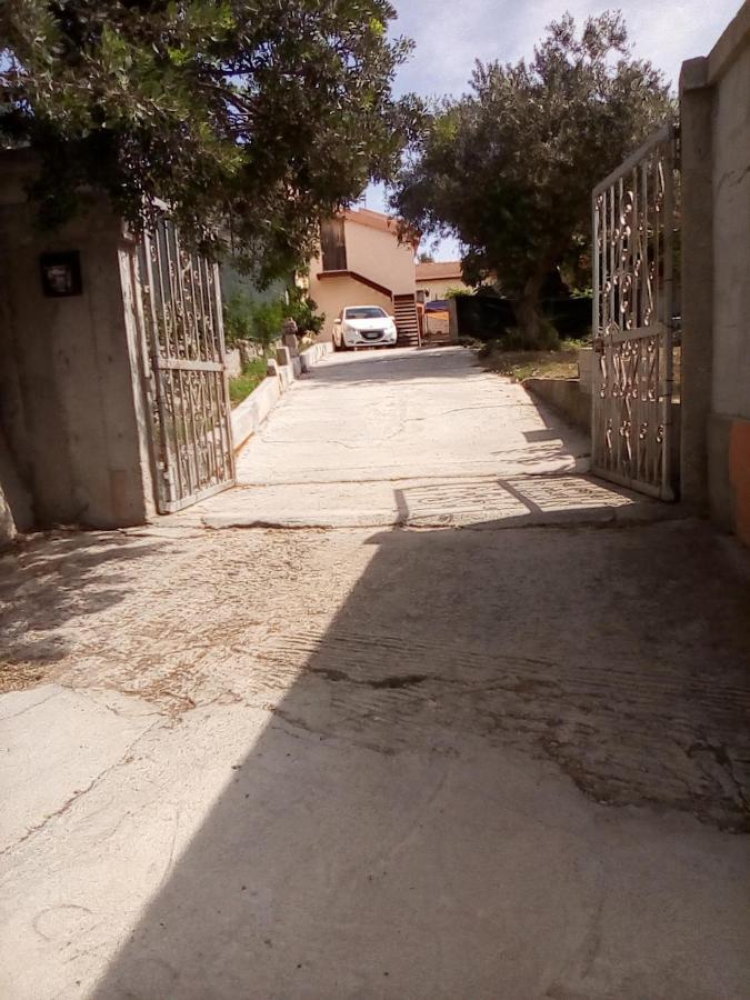 Casa Di Agnese Guest House Алгеро Екстериор снимка