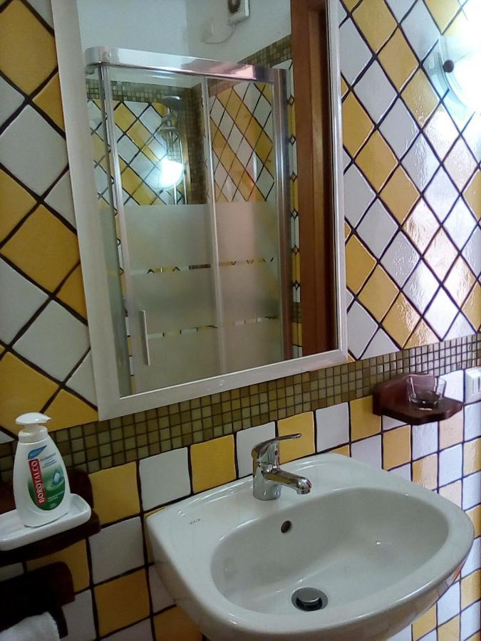 Casa Di Agnese Guest House Алгеро Екстериор снимка