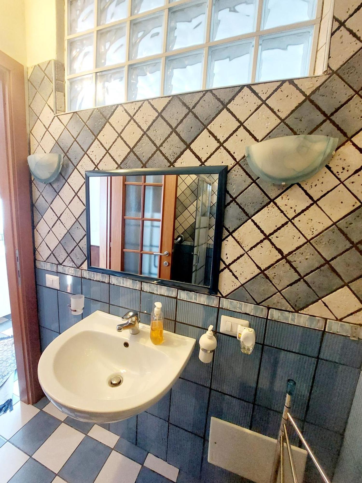 Casa Di Agnese Guest House Алгеро Екстериор снимка